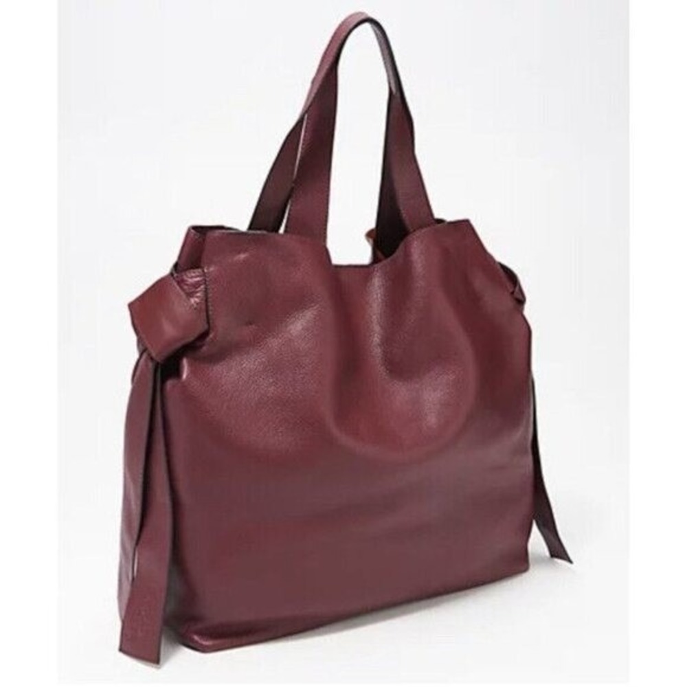 Vince Camuto Leather Tote with Knot Detail- Cyra  purple bag A373071